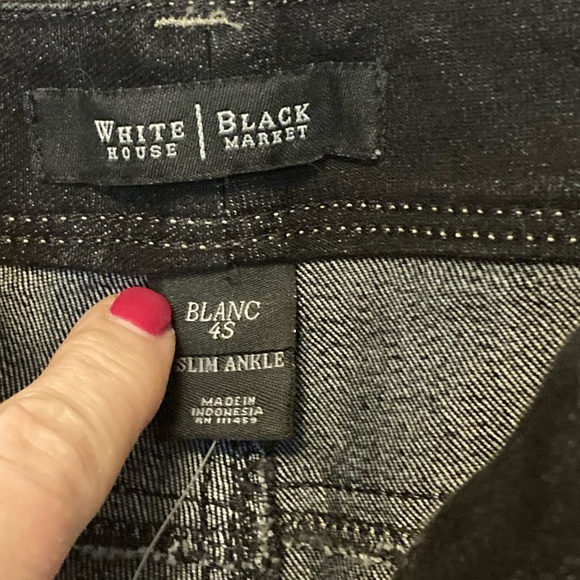 WHBM Black Slim Jeans, Size 4S - Picture 6 of 7